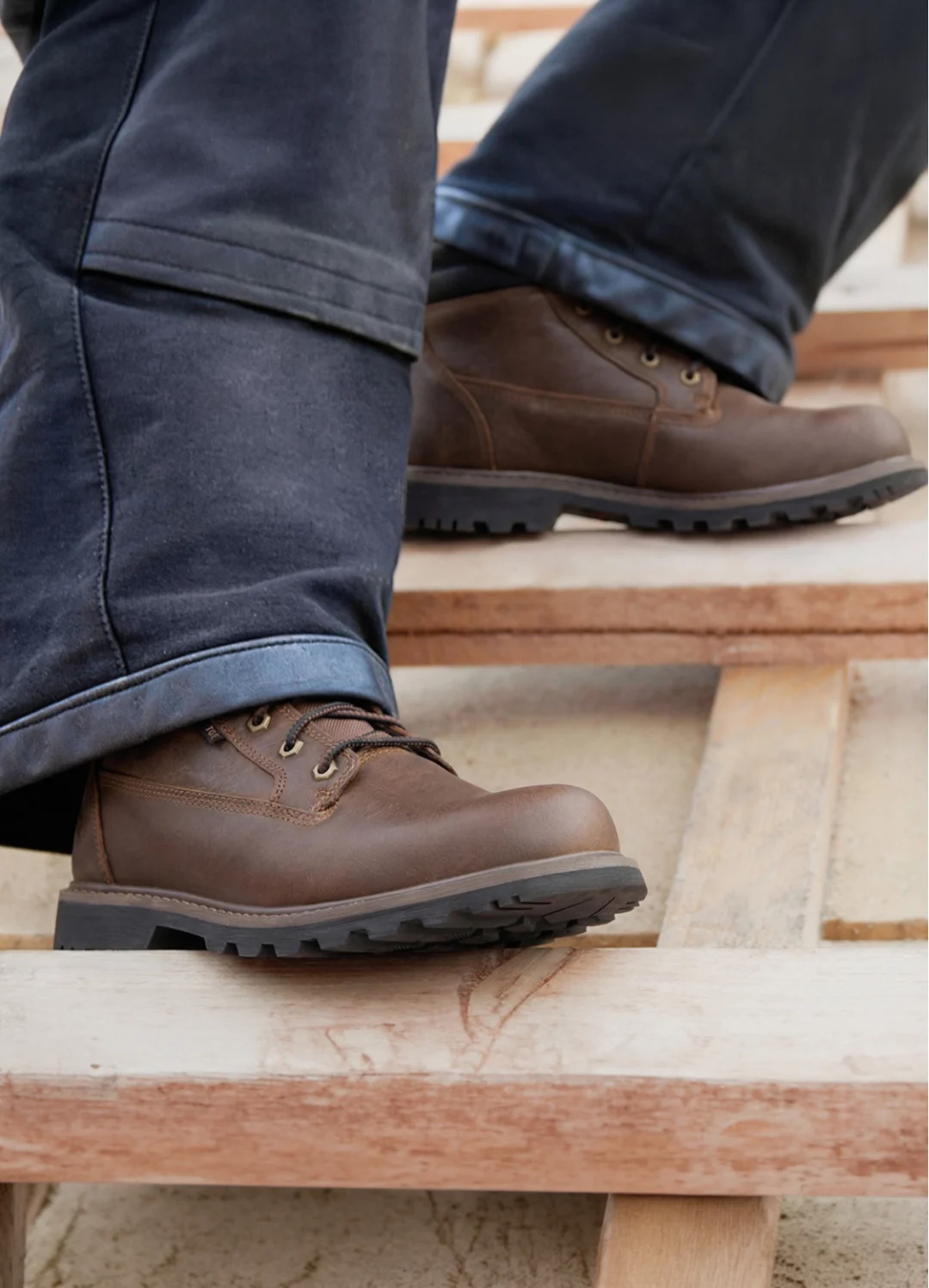 
The Skechers Work Shoe Guide for Every Industry: Safety, Traction and Comfort Explained  

